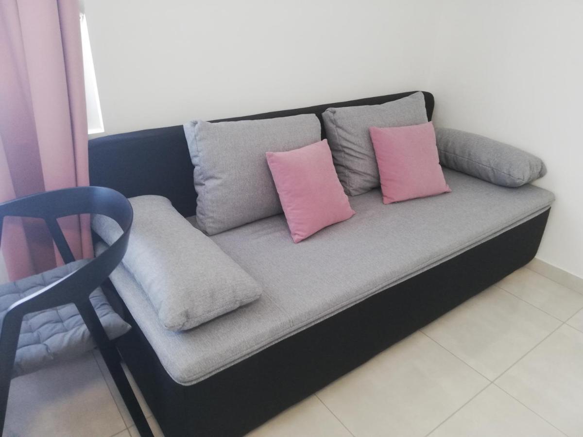Apartment Susanj คาร์โลบัก ภายนอก รูปภาพ